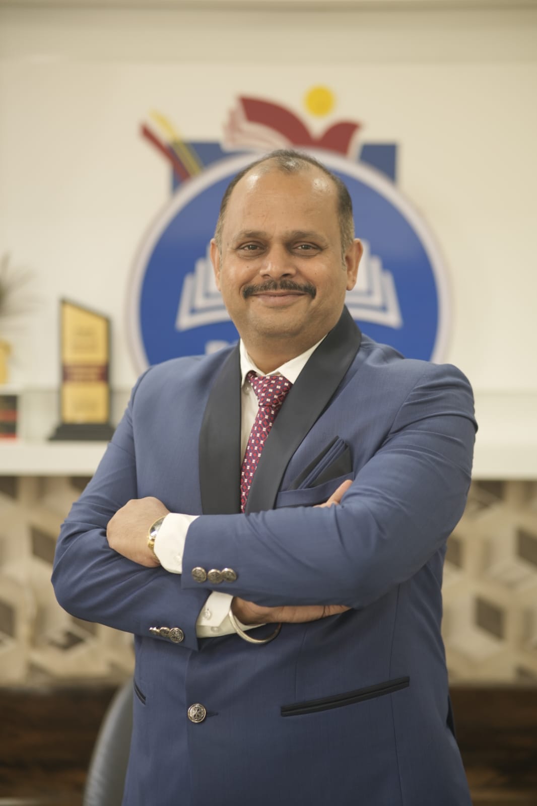 Shri Sandeep H. Tiwari